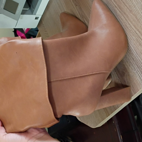 Slouchy Leg Heeled Pleather Boots - Picture 2 of 5